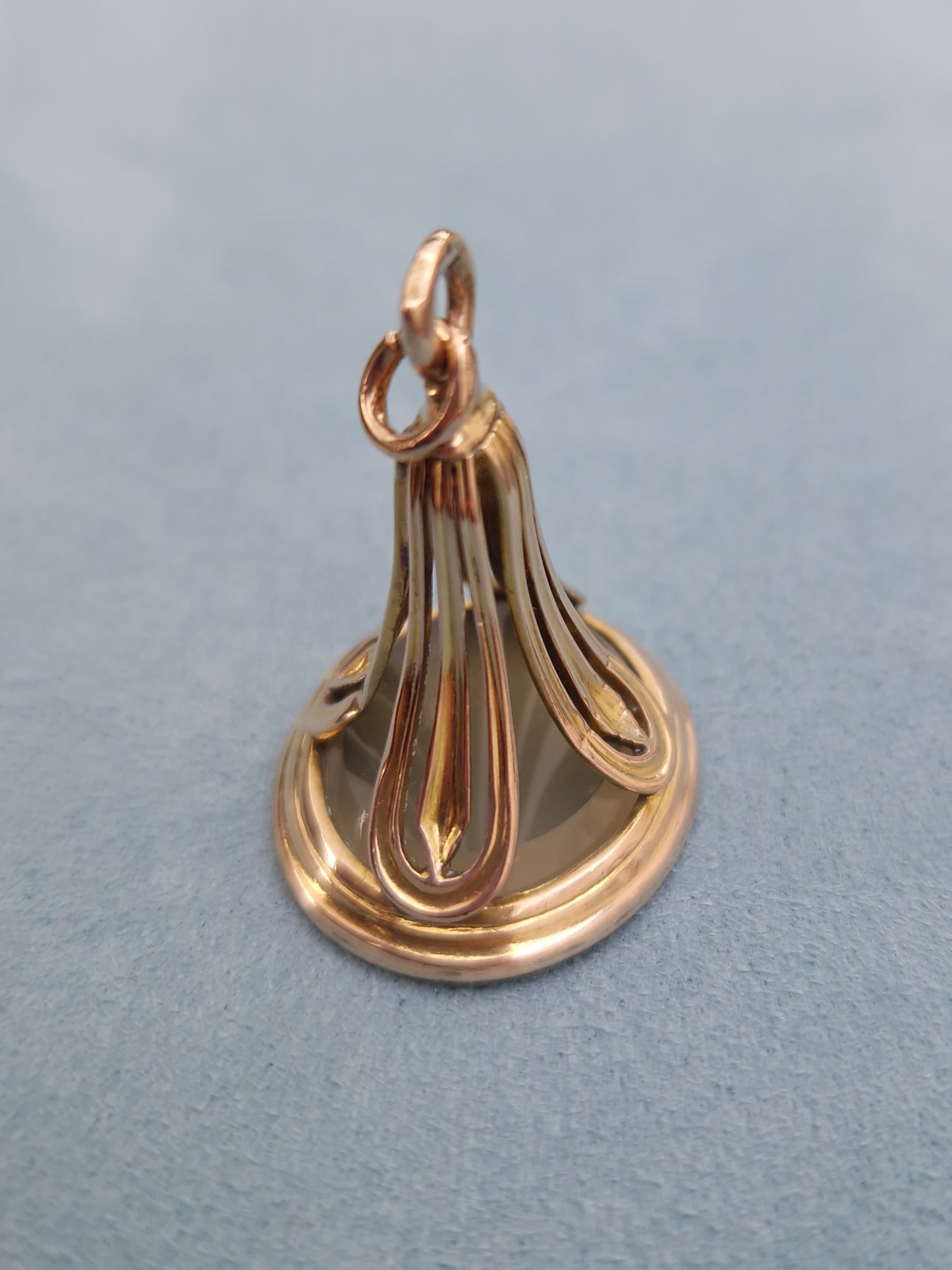 Antique 9ct Gold Wax Seal Fob Pendant