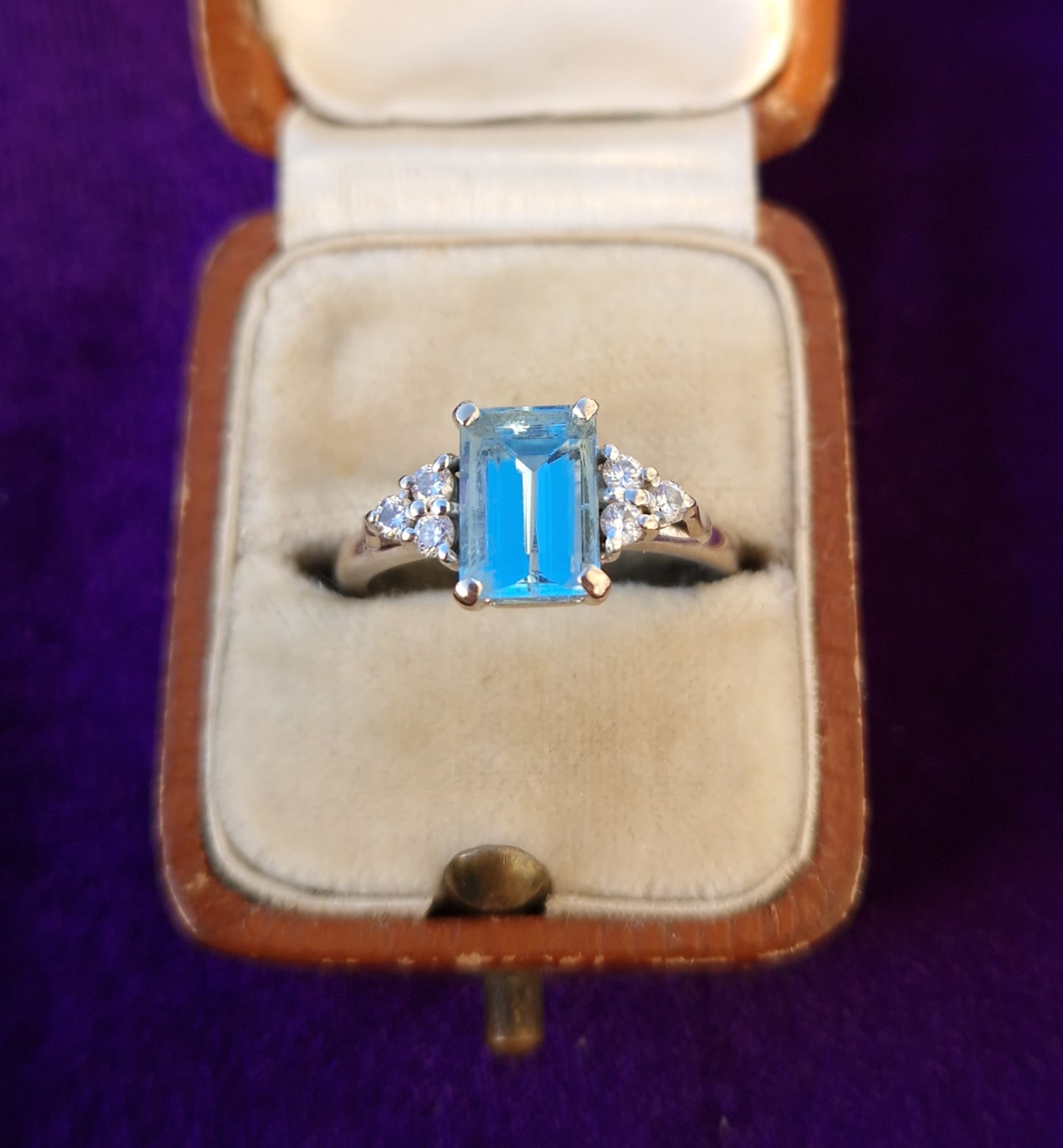 Aquamarine Diamond 18ct White Gold Ring