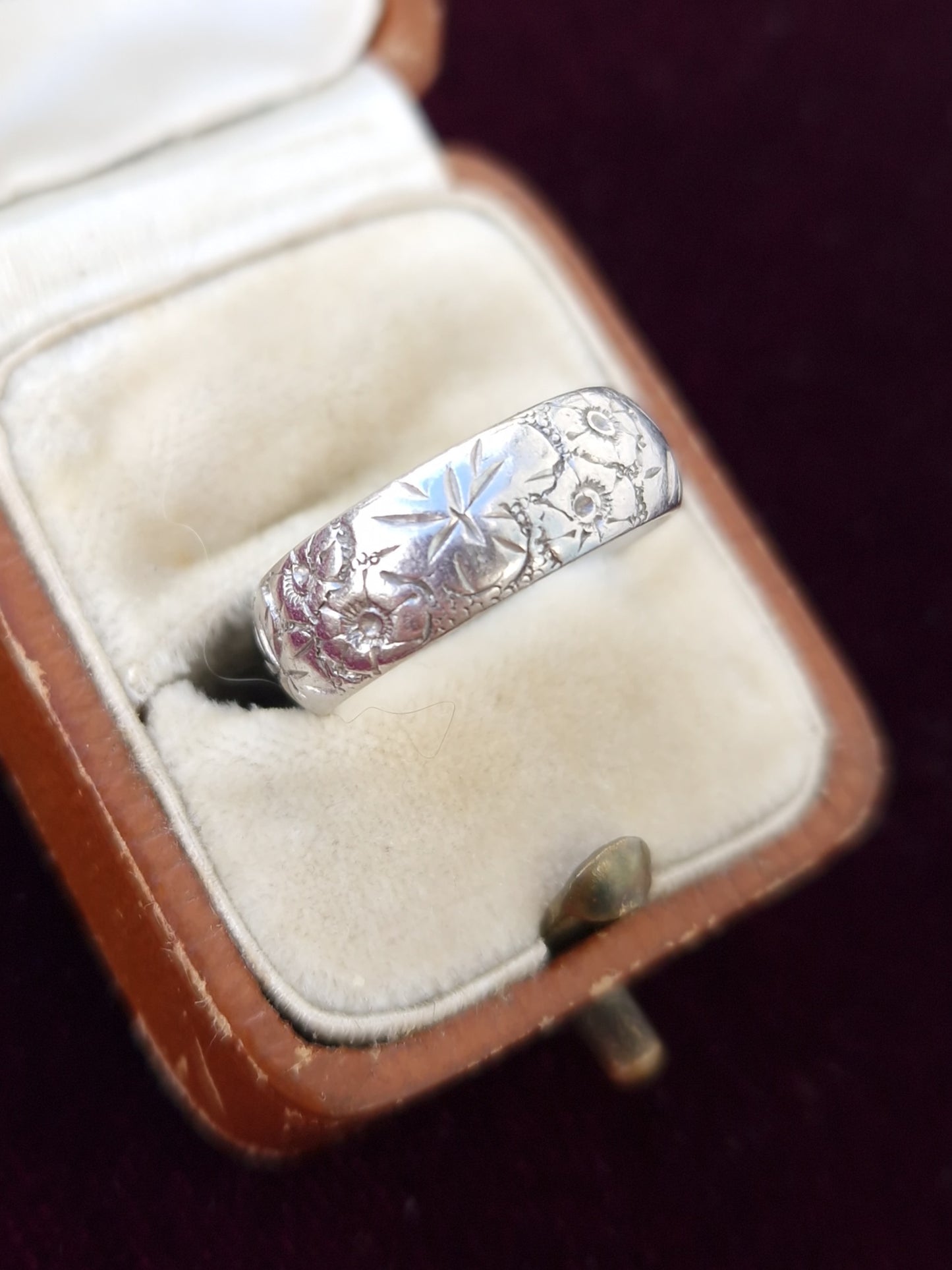 Vintage Engraved Platinum Wedding Band