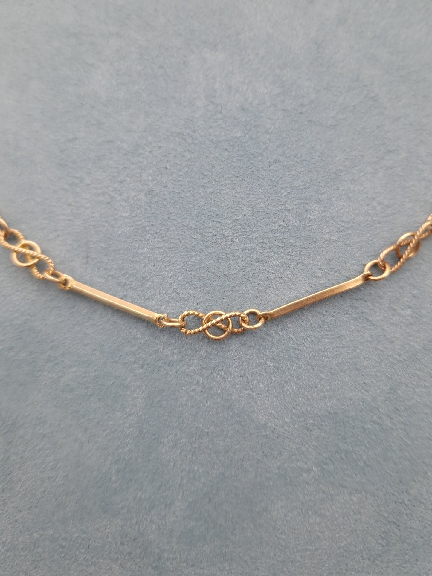 Pre-loved 9ct Gold Fancy Link Chain 28 Inches 14.7g