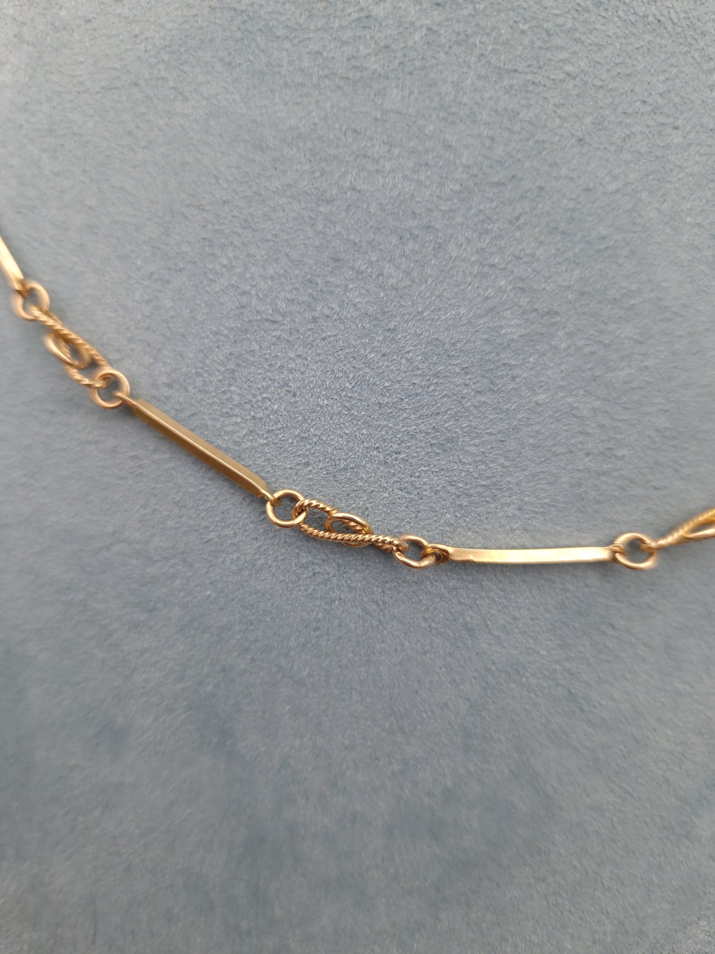 Pre-loved 9ct Gold Fancy Link Chain 28 Inches 14.7g