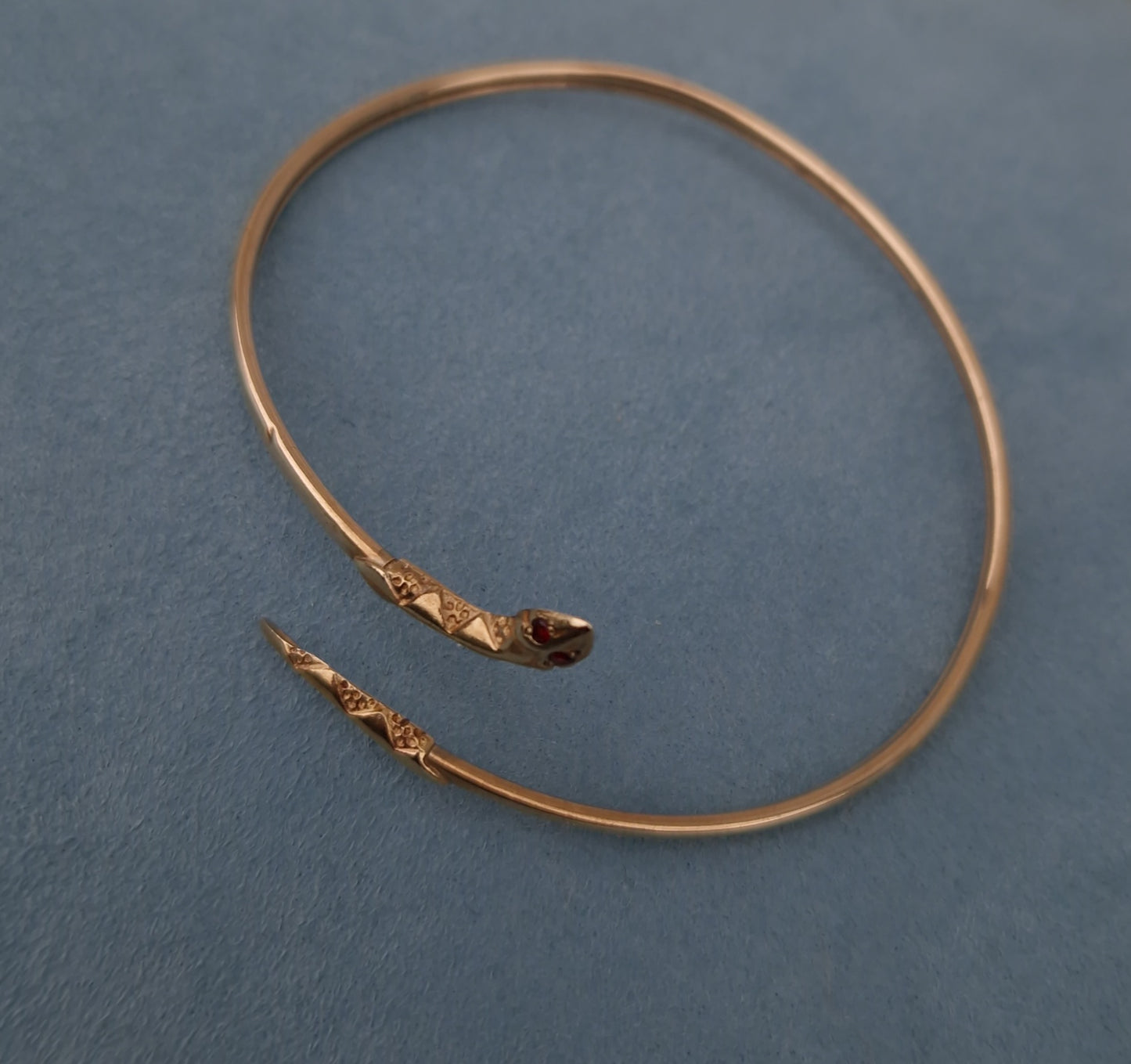 Vintage Snake Bangle 9ct Gold