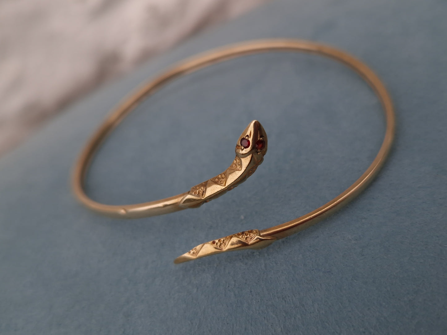 Vintage Snake Bangle 9ct Gold