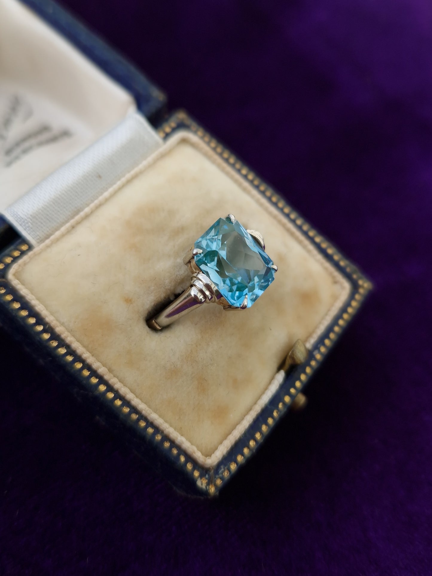 Art Deco 9ct Gold Spinel Ring
