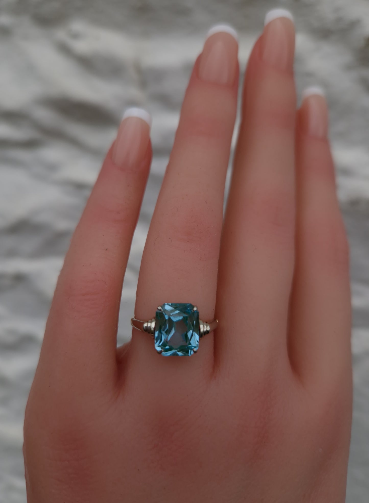 Art Deco 9ct Gold Spinel Ring