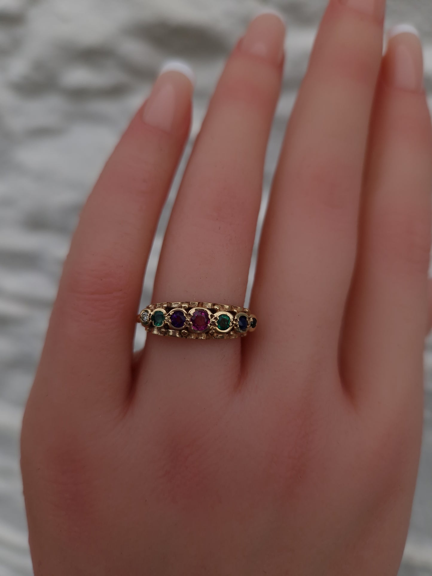 Vintage Acrostic 'Dearest' 9ct Gold Ring