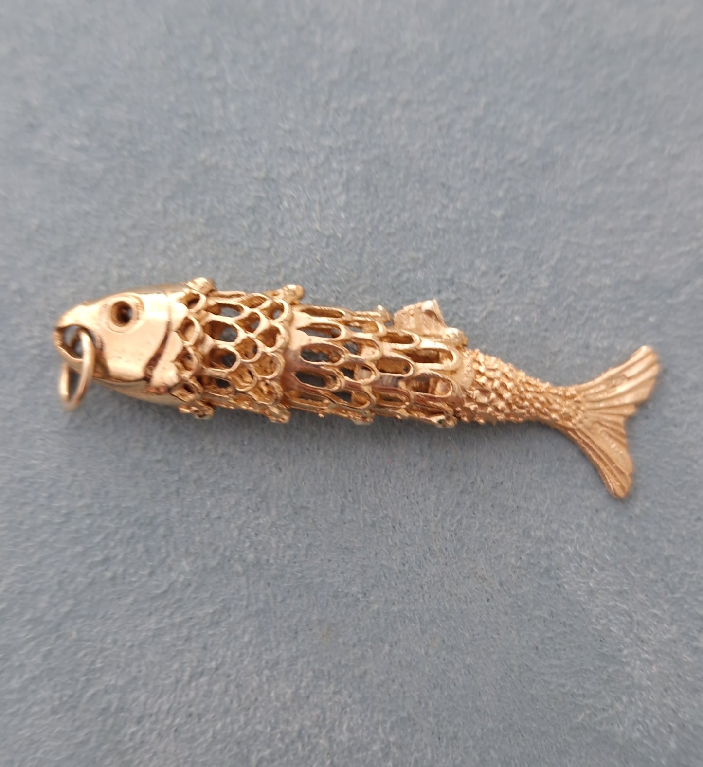Vintage Articulated Fish Pendant 9ct Gold