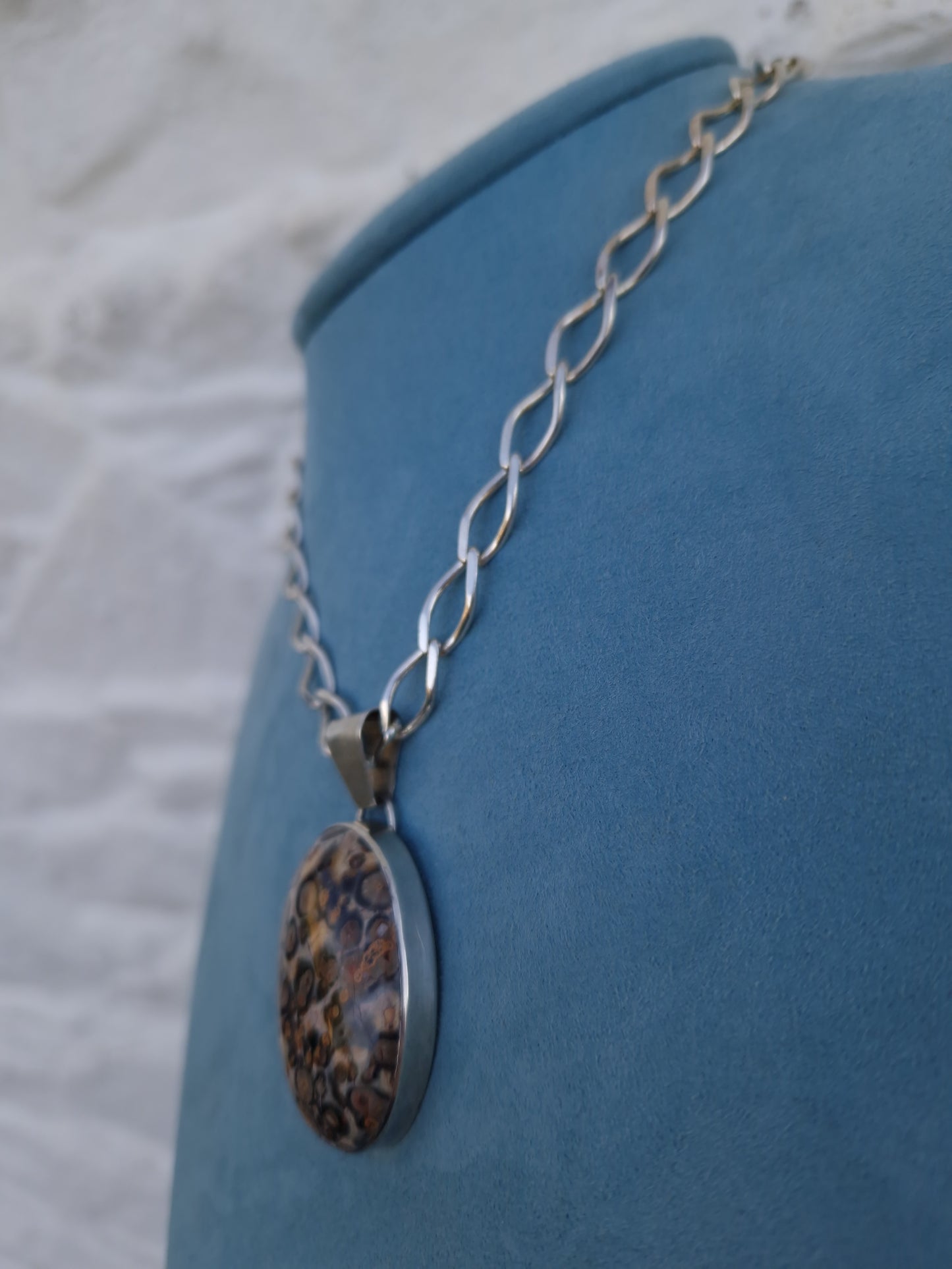 Vintage Native American Silver Turritella Agate Pendant Necklace