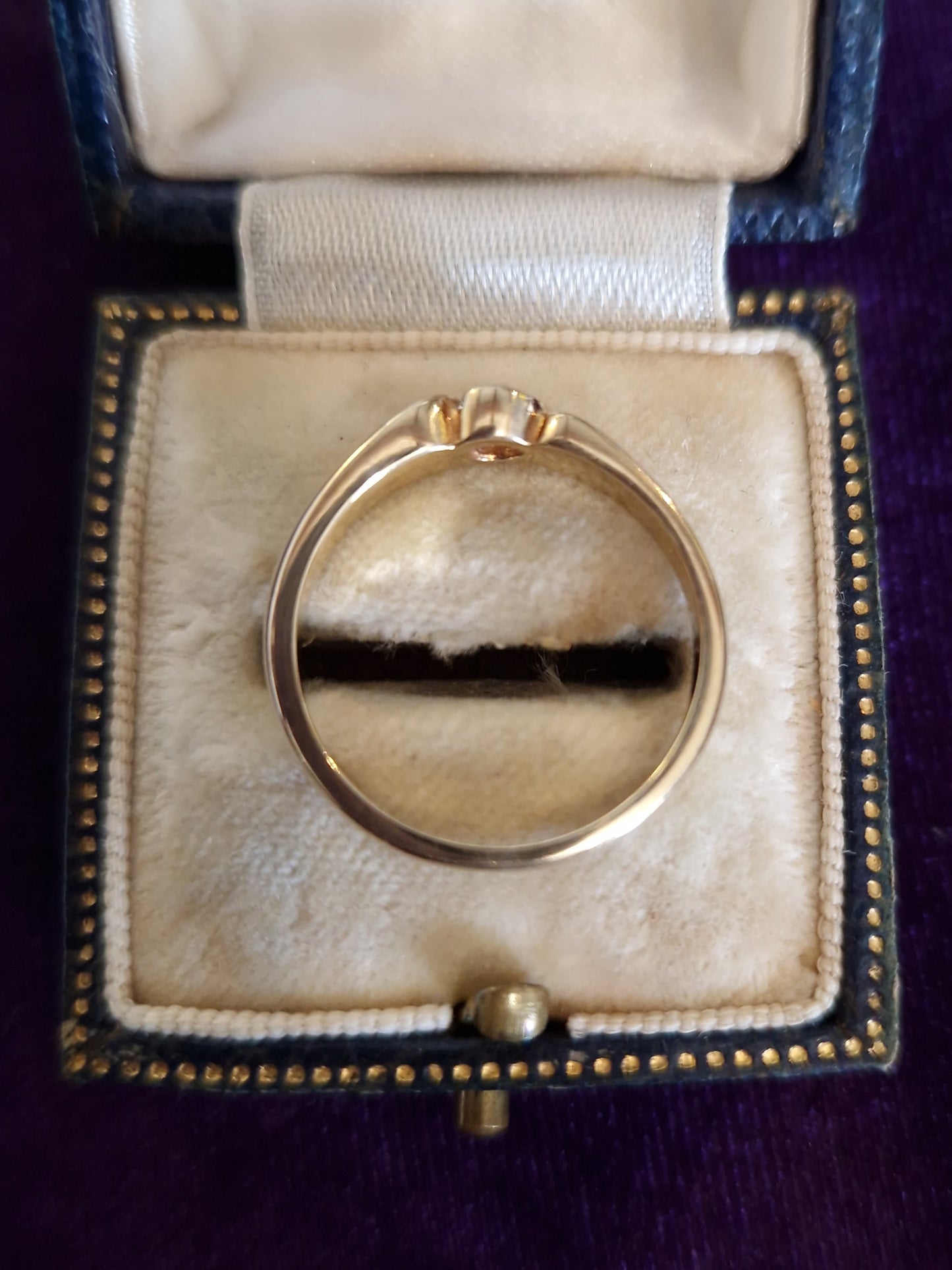 Vintage Diamond 9ct Gold Ring