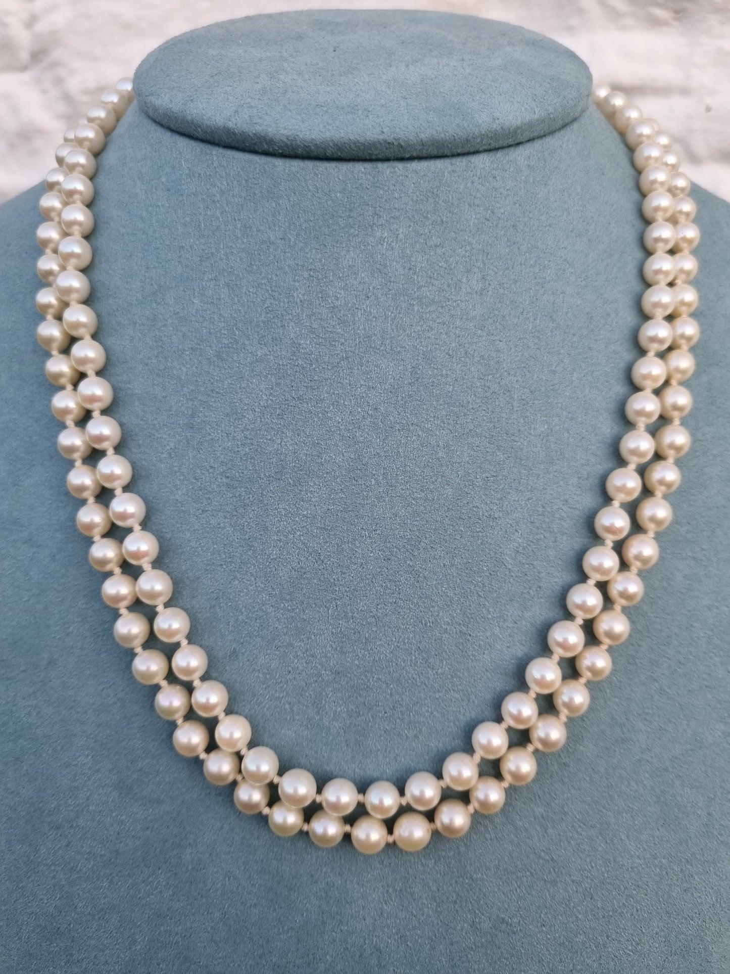 Vintage Double Pearl Strand Necklace 9ct Gold Coral Clasp