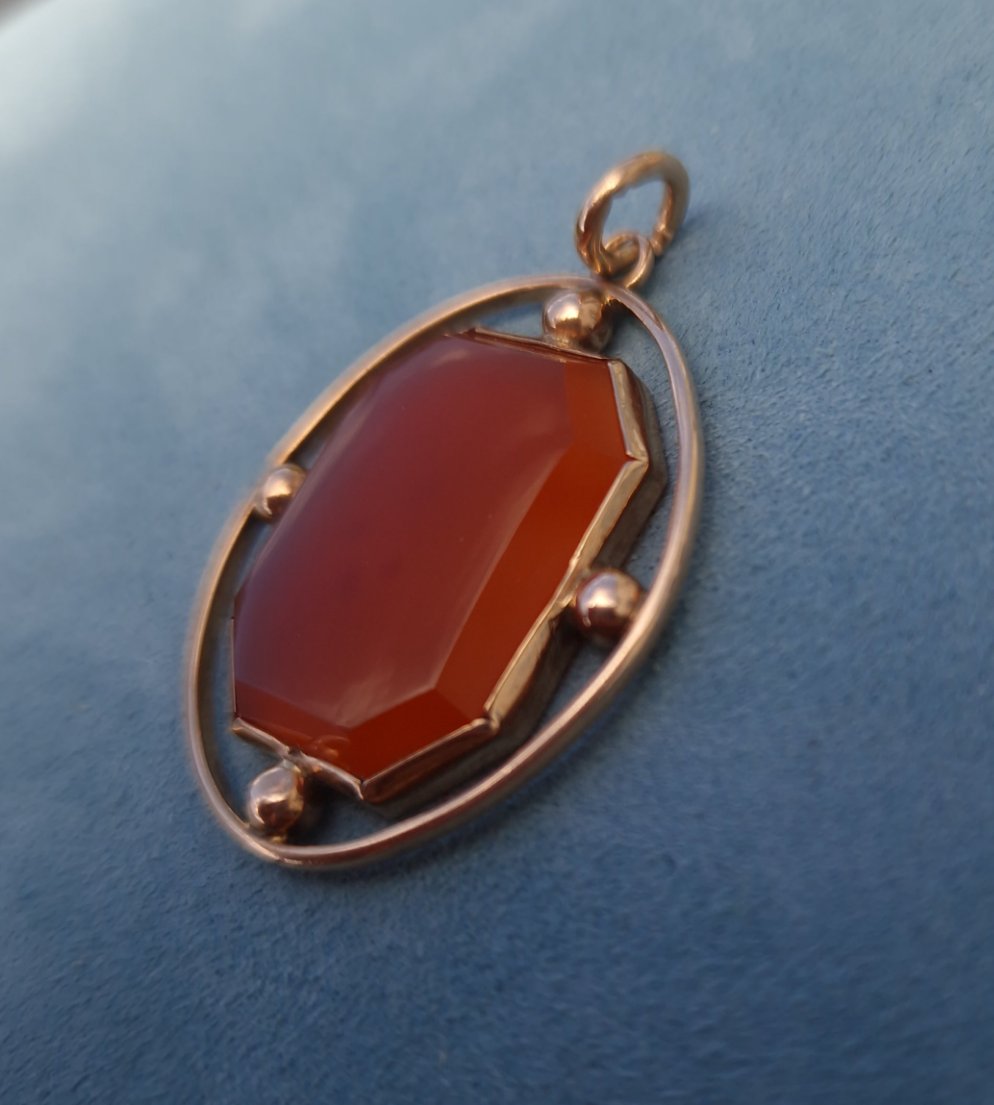 Antique Carnelian 9ct Rose Gold Pendant