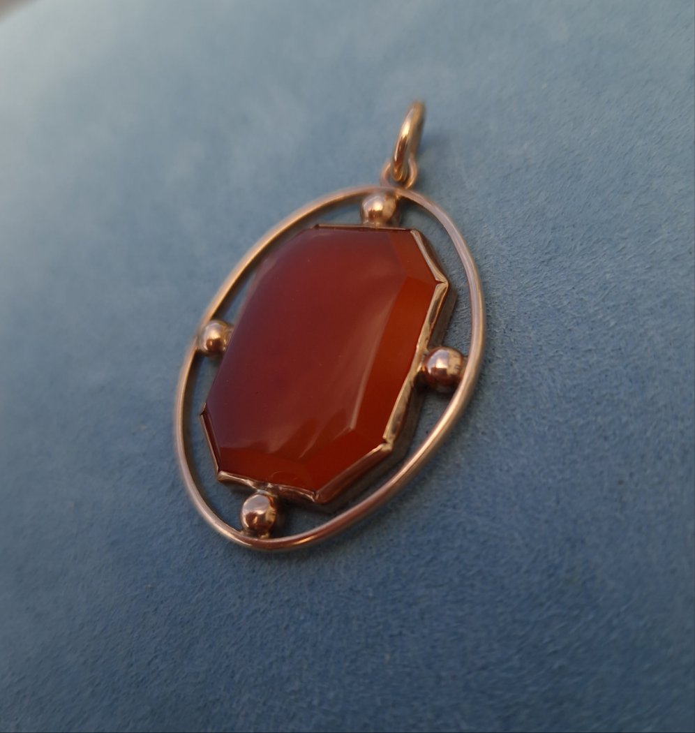 Antique Carnelian 9ct Rose Gold Pendant