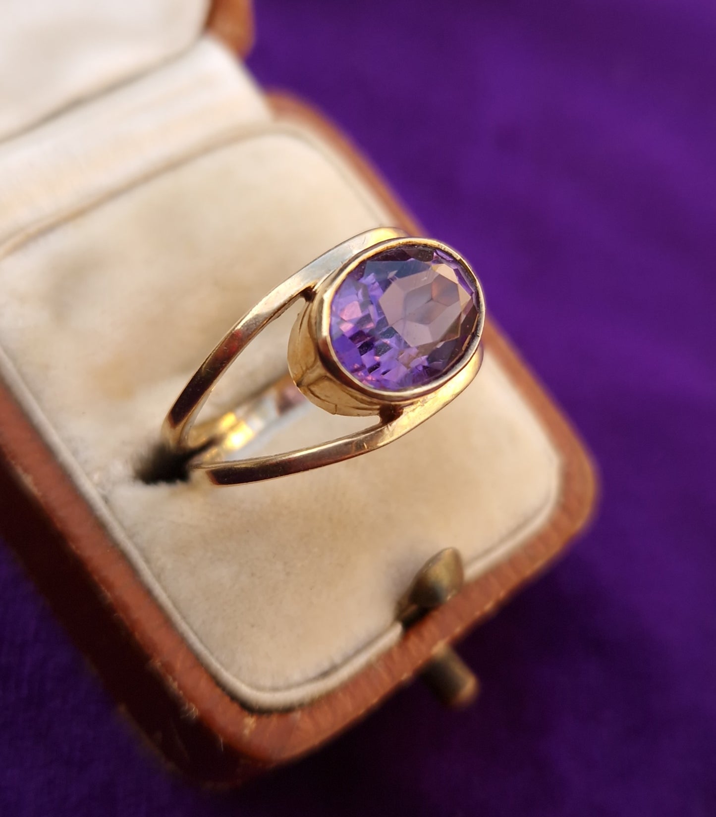 Vintage Amethyst 9ct Gold Ring