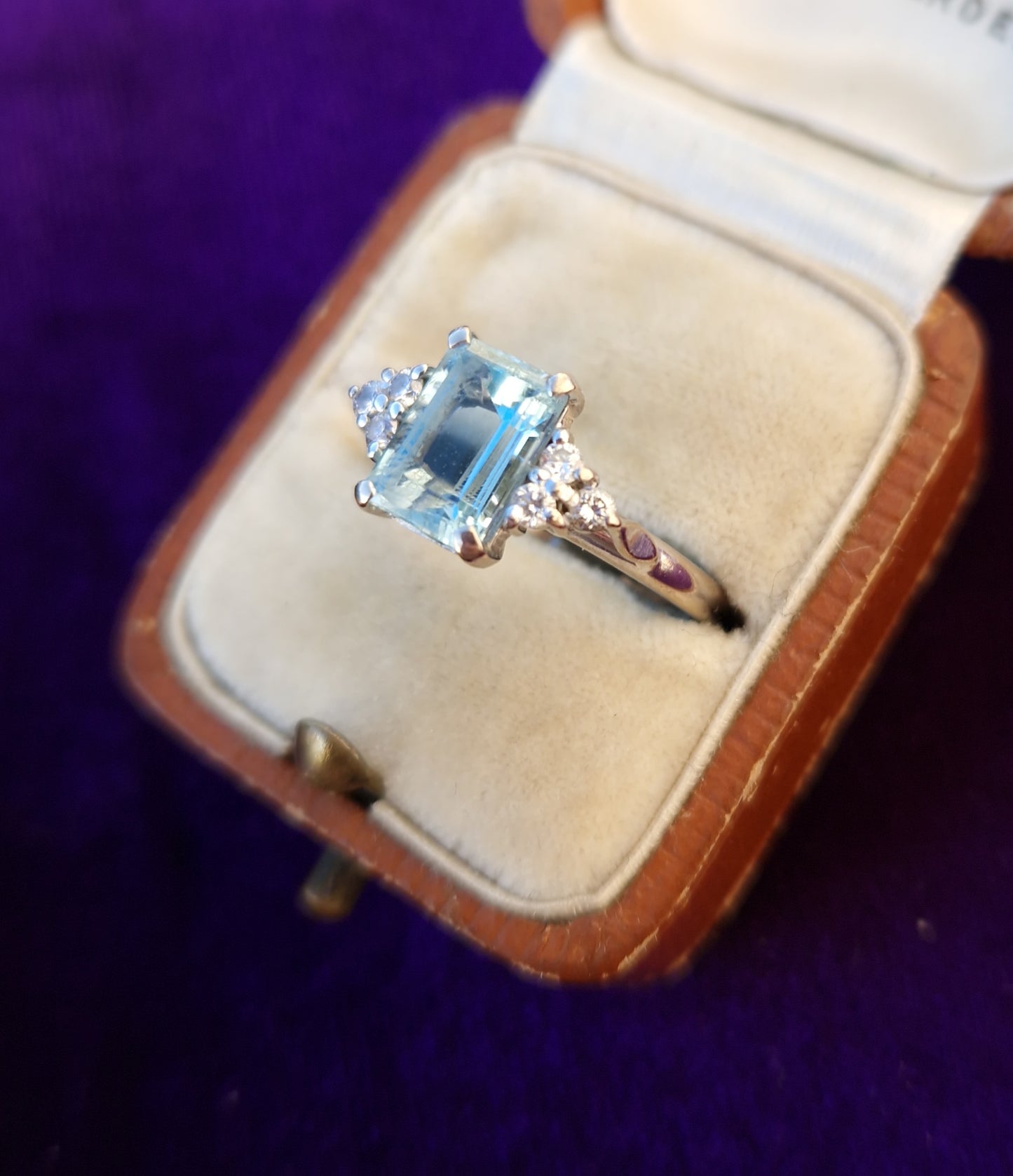 Aquamarine Diamond 18ct White Gold Ring