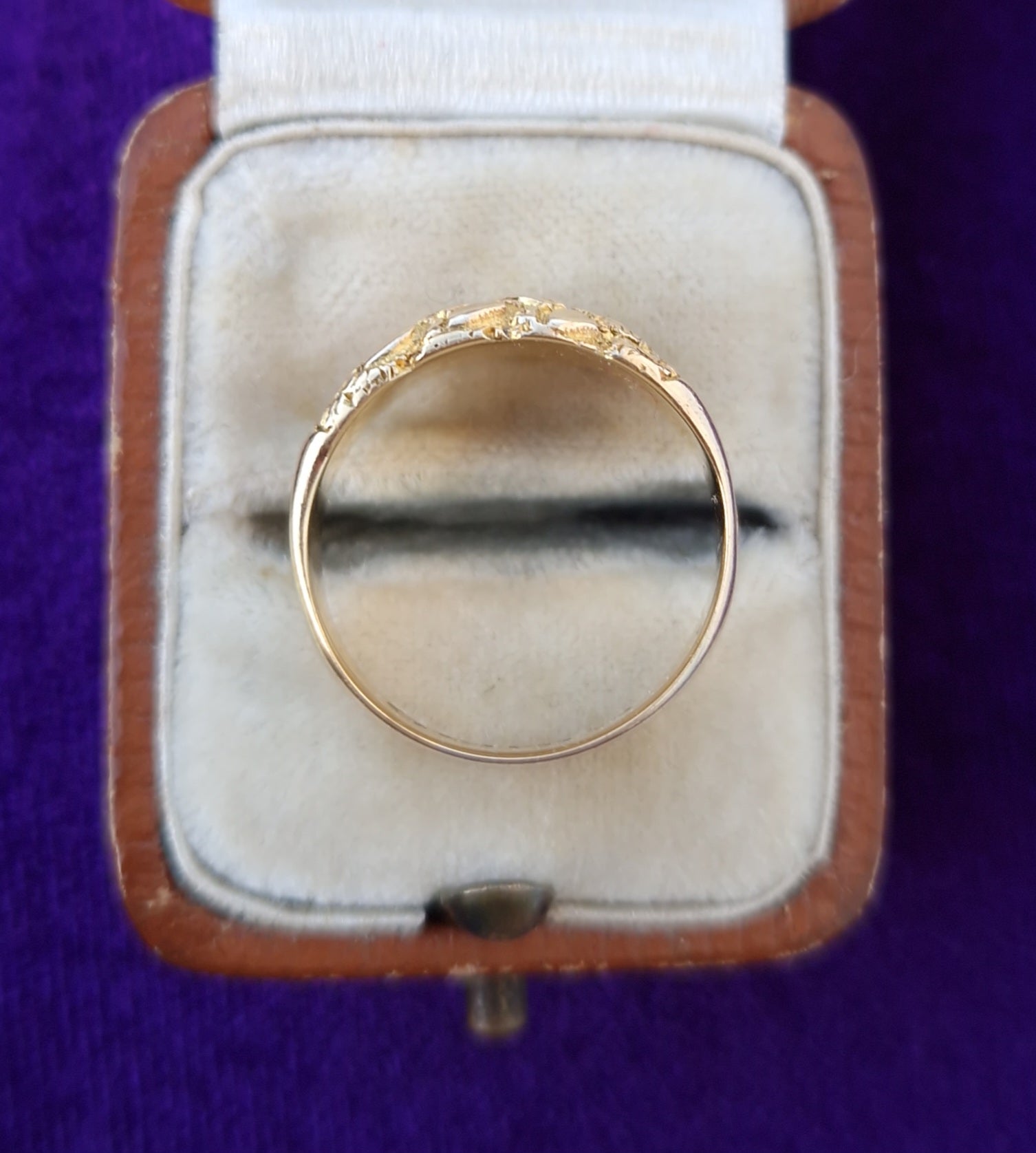 Solid gold hot sale keeper ring