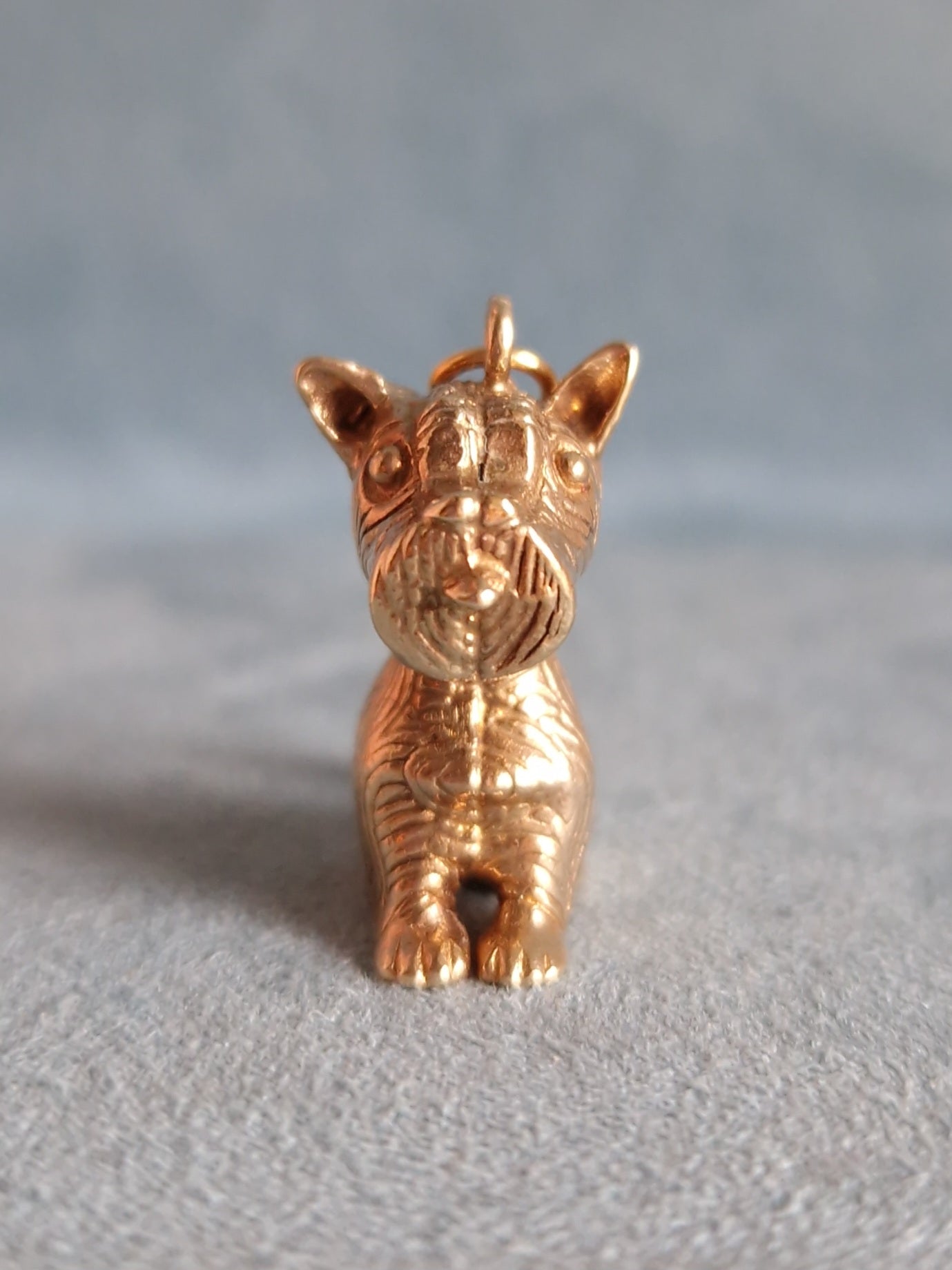 9ct Gold Terrier Dog Pendant