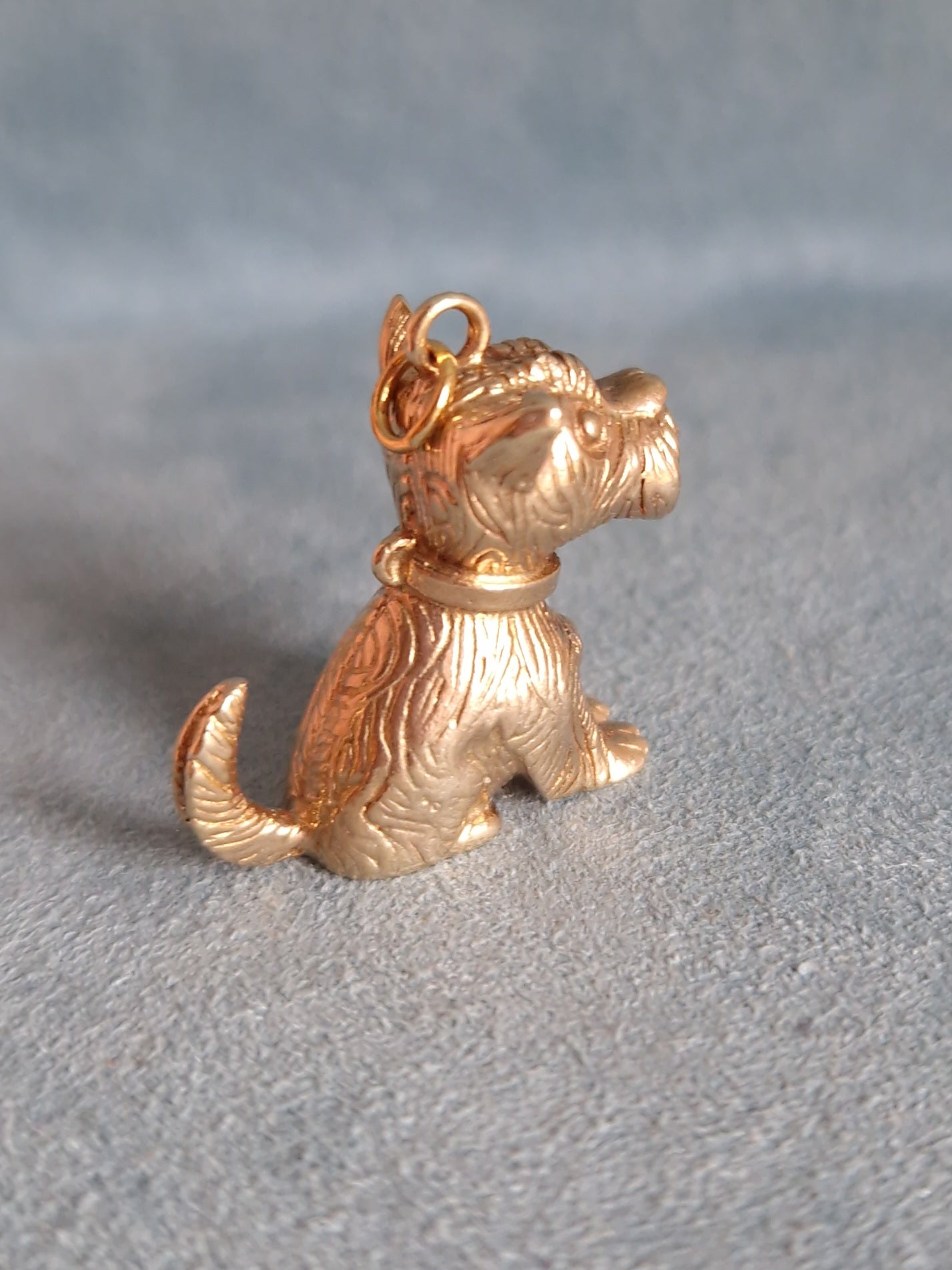 9ct Gold Terrier Dog Pendant