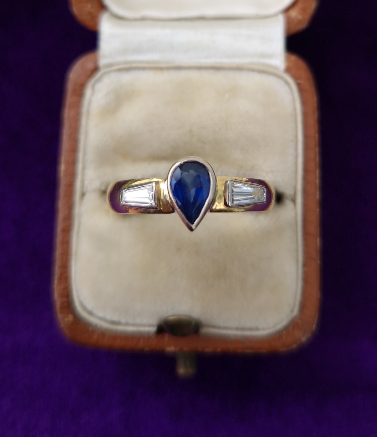 Vintage Sapphire Diamond Ring 18ct Gold