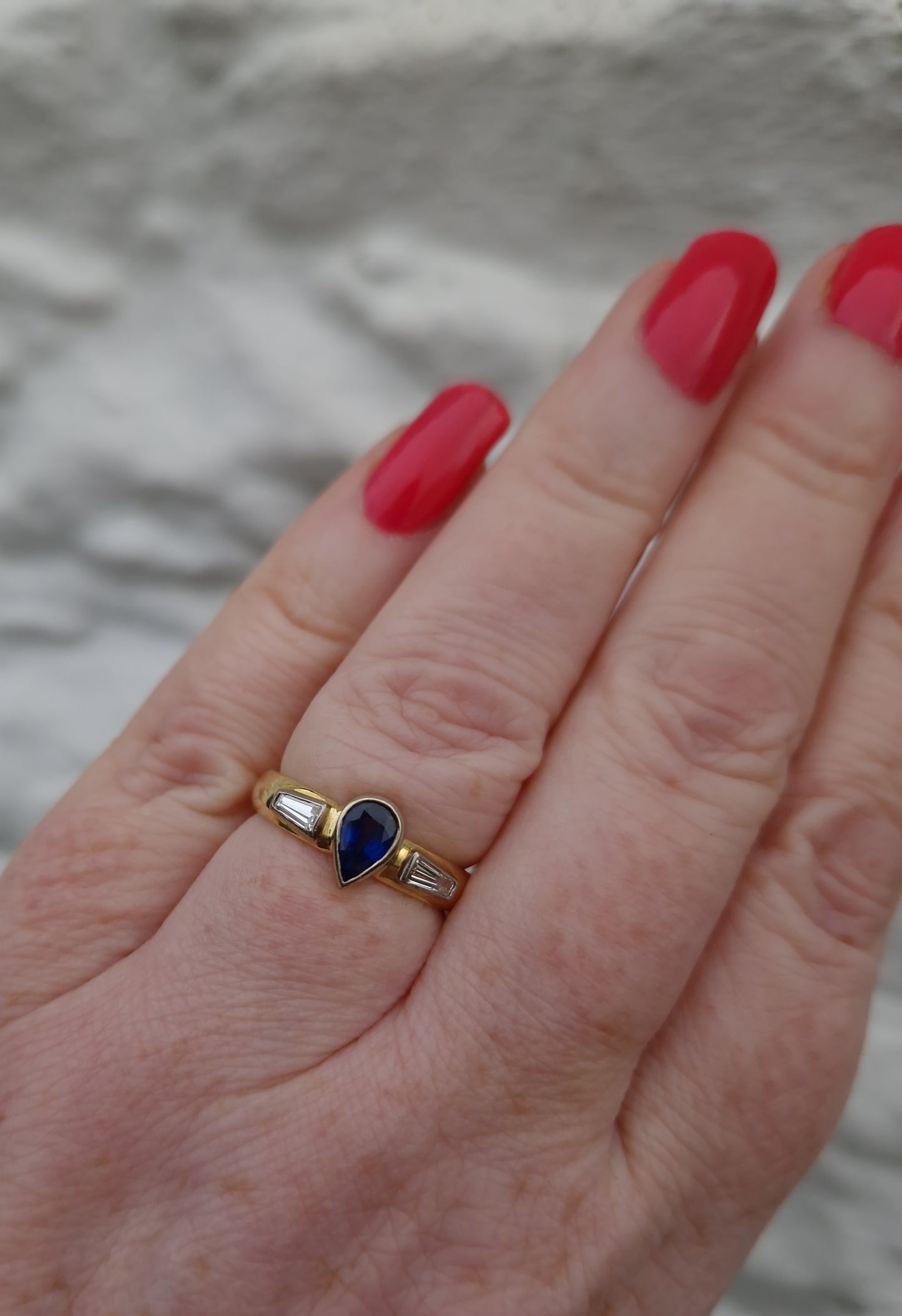 Vintage Sapphire Diamond Ring 18ct Gold