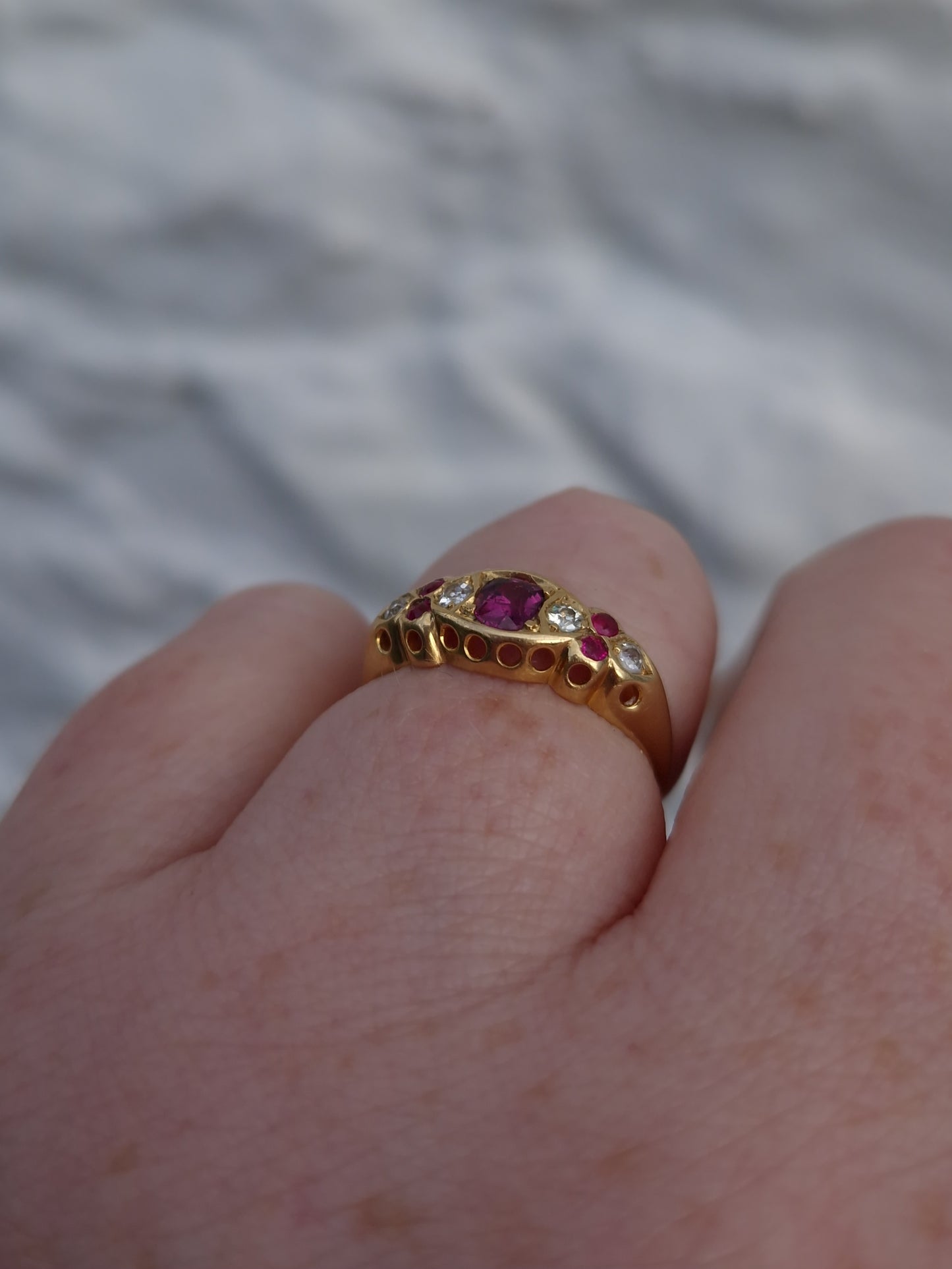 Antique Ruby & Diamond 18ct Gold Ring