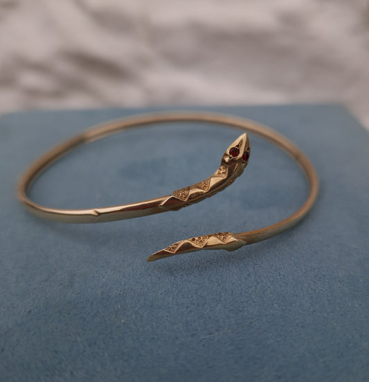 Vintage Snake Bangle 9ct Gold