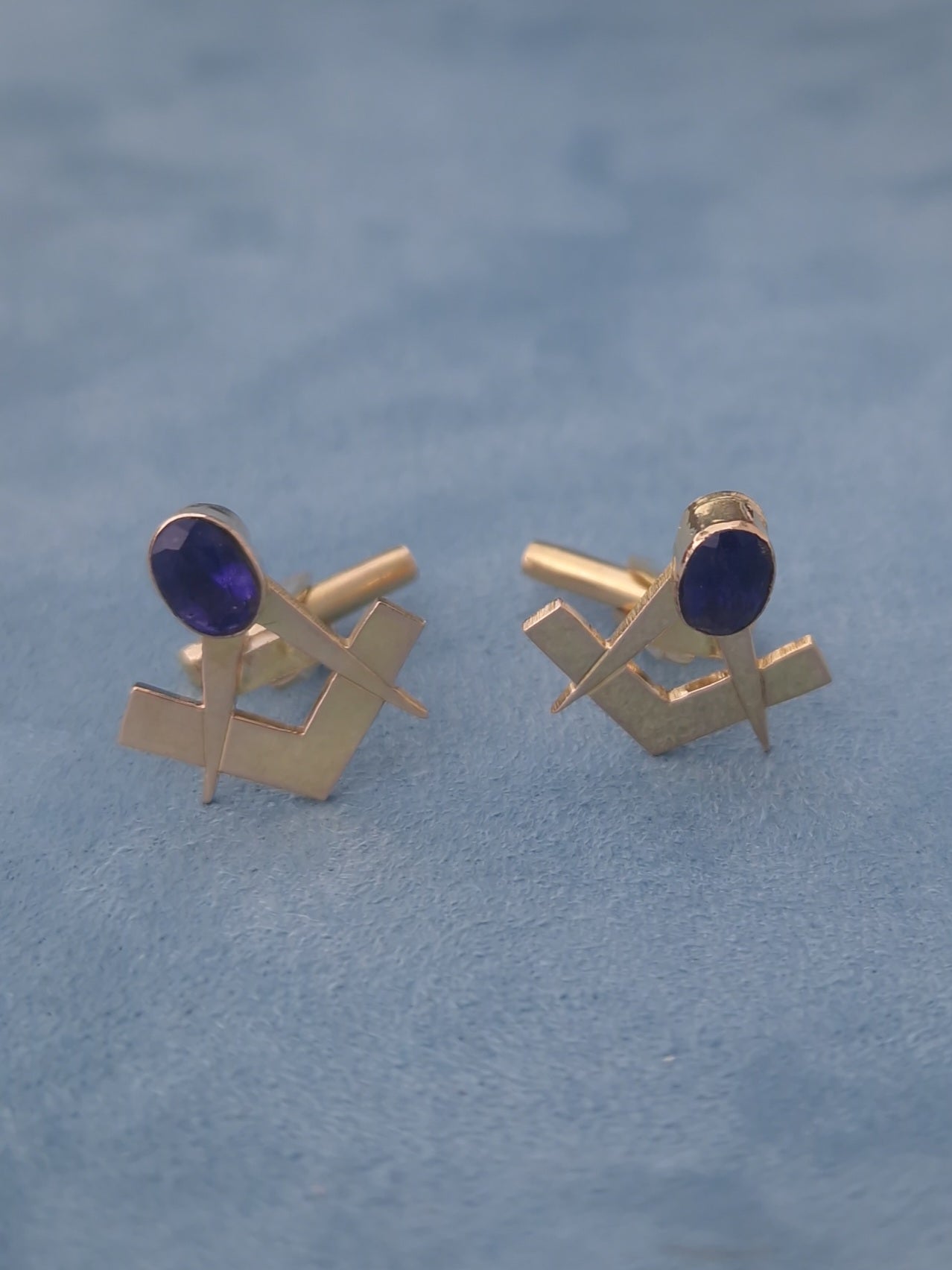 Vintage Iolite Masonic 18ct Gold Cufflinks