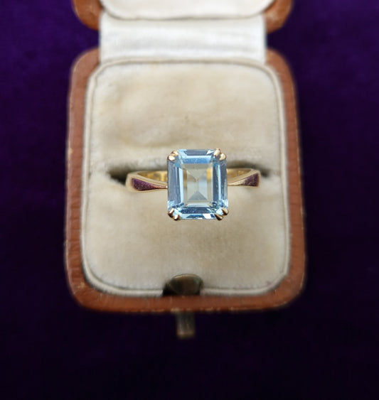 Antique Edwardian Aquamarine 18ct Gold Ring