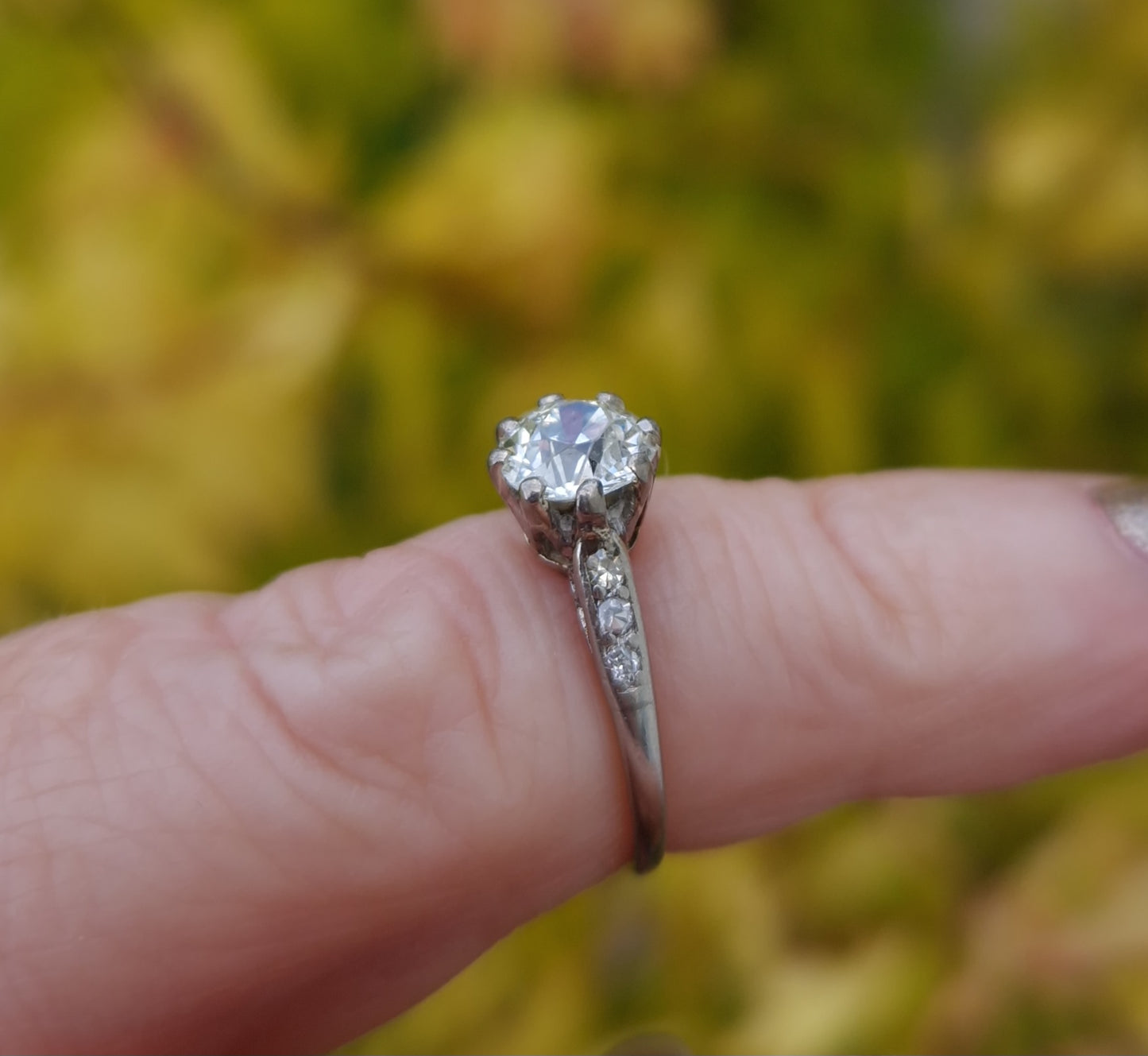 Antique 0.85ct Diamond Platinum Solitaire Ring