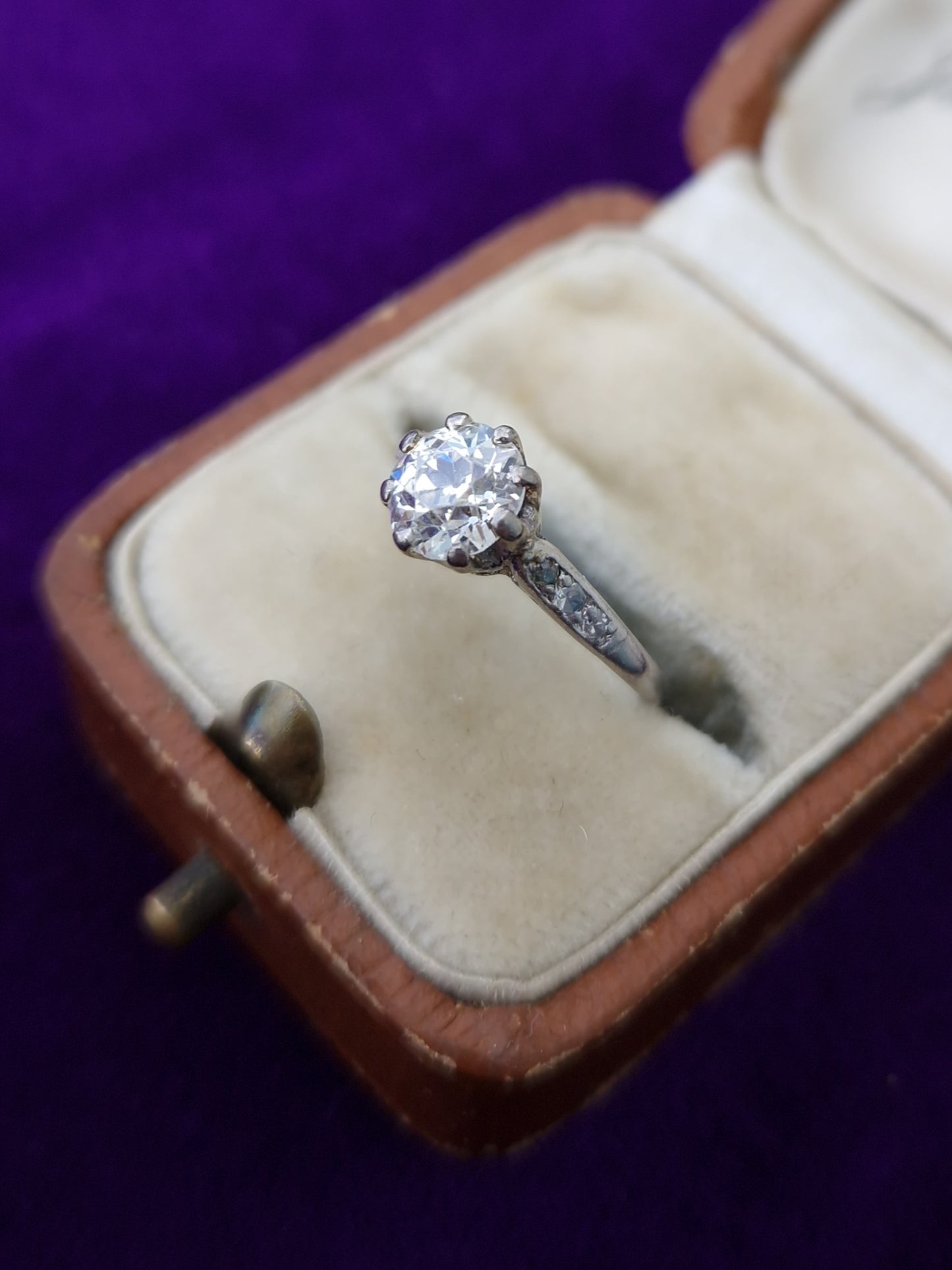 Antique 0.85ct Diamond Platinum Solitaire Ring