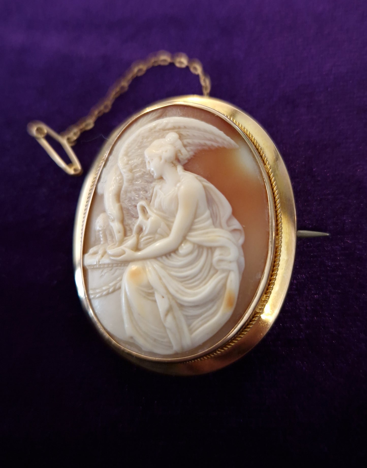 Antique 1902 Edwardian 15ct Gold Cameo Brooch