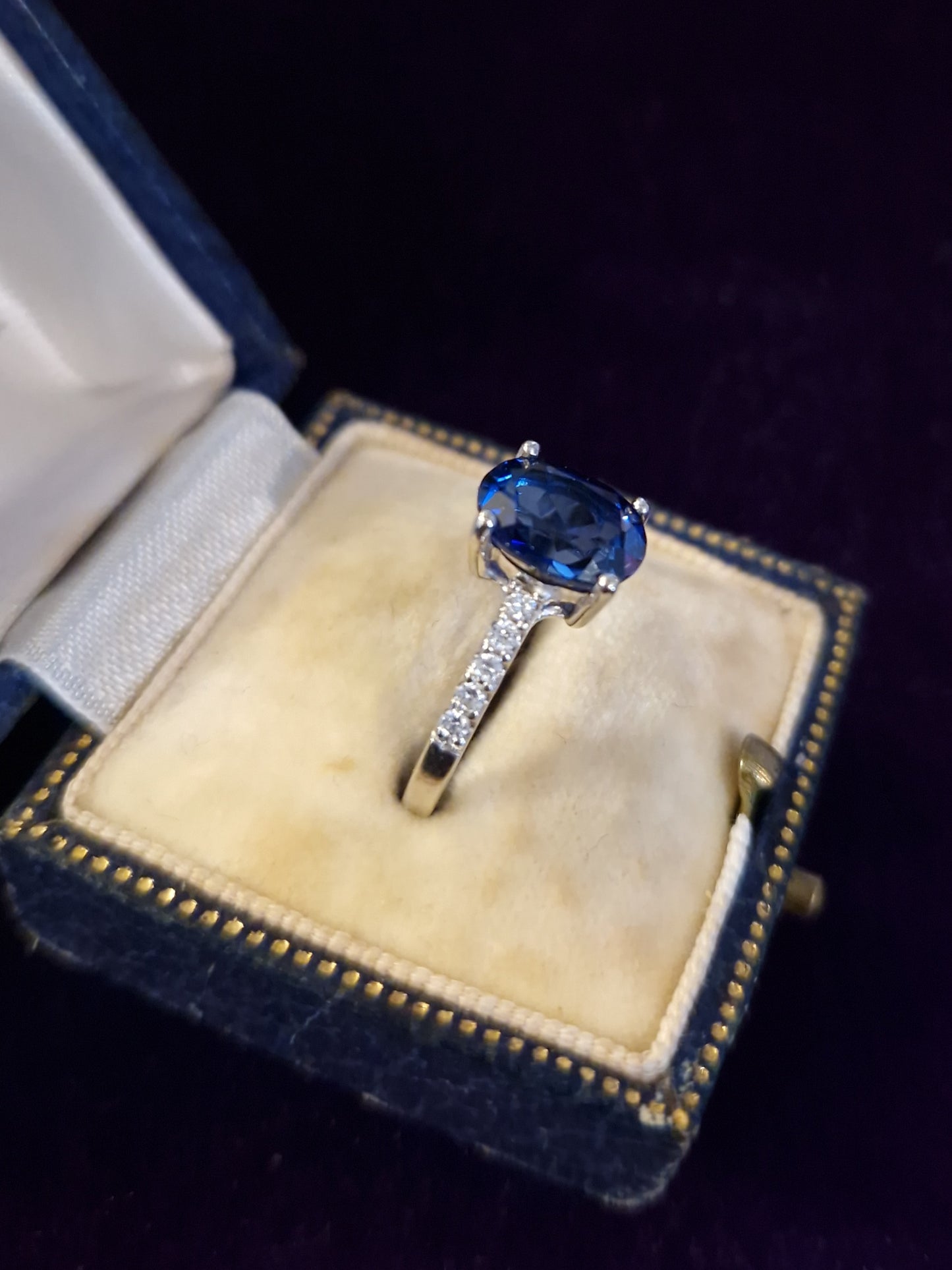 Sapphire Diamond 9ct White Gold Ring