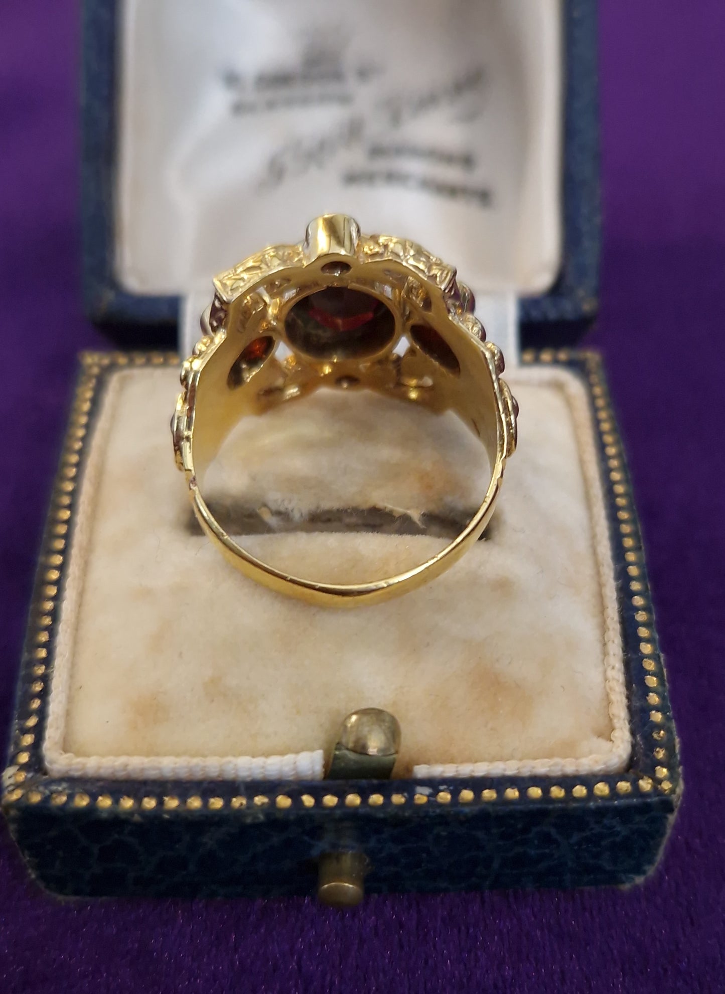 Vintage Garnet 9ct Gold Ring