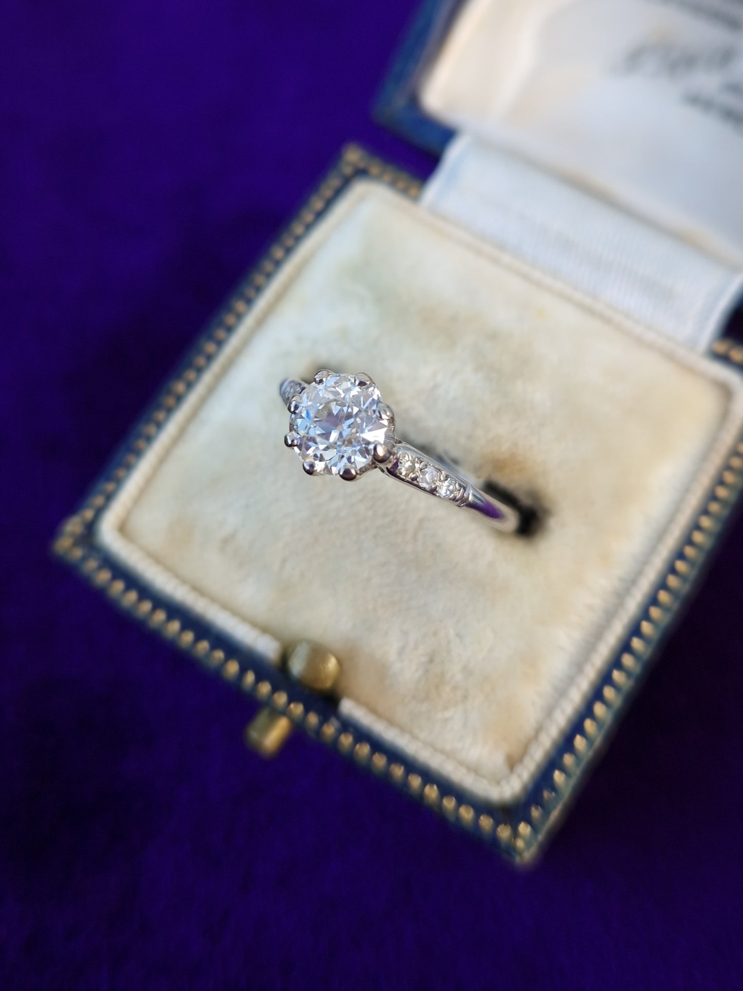 Antique 0.85ct Diamond Platinum Solitaire Ring