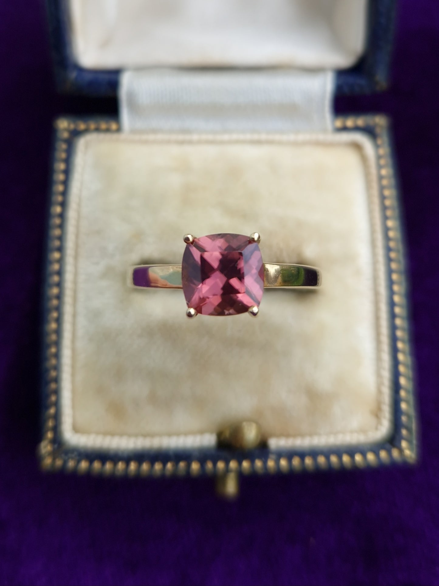 Zircon Solitaire 9ct Gold Ring