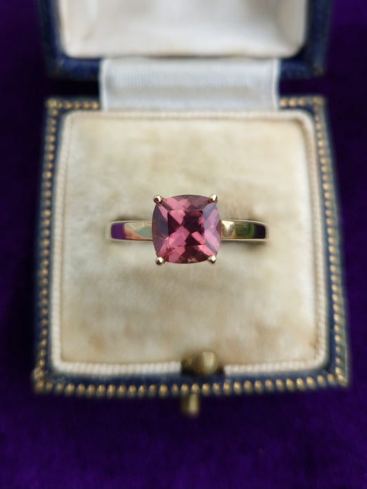 Zircon Solitaire 9ct Gold Ring