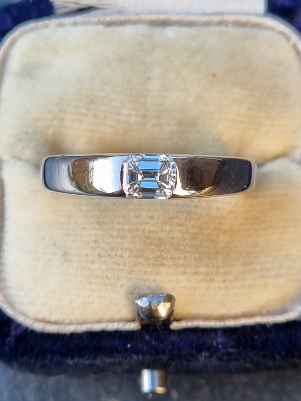 Vintage 0.42ct Diamond 18ct White Gold Band