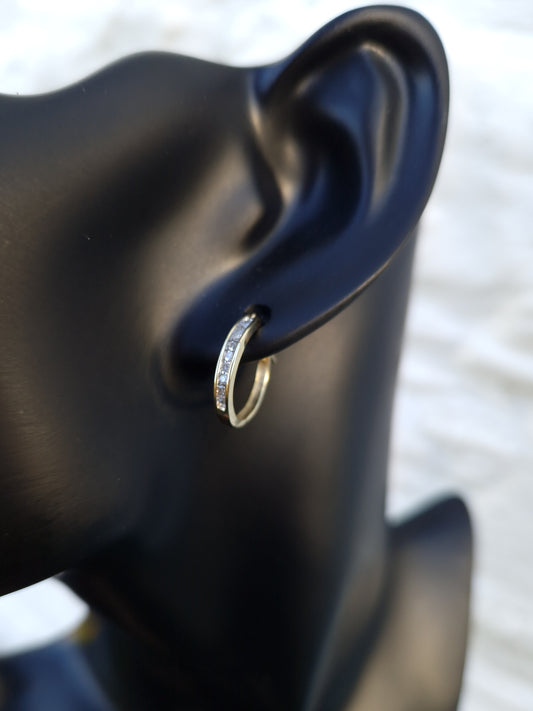 Pre-loved Diamond Hoop Earrings 9ct Gold 0.15ct