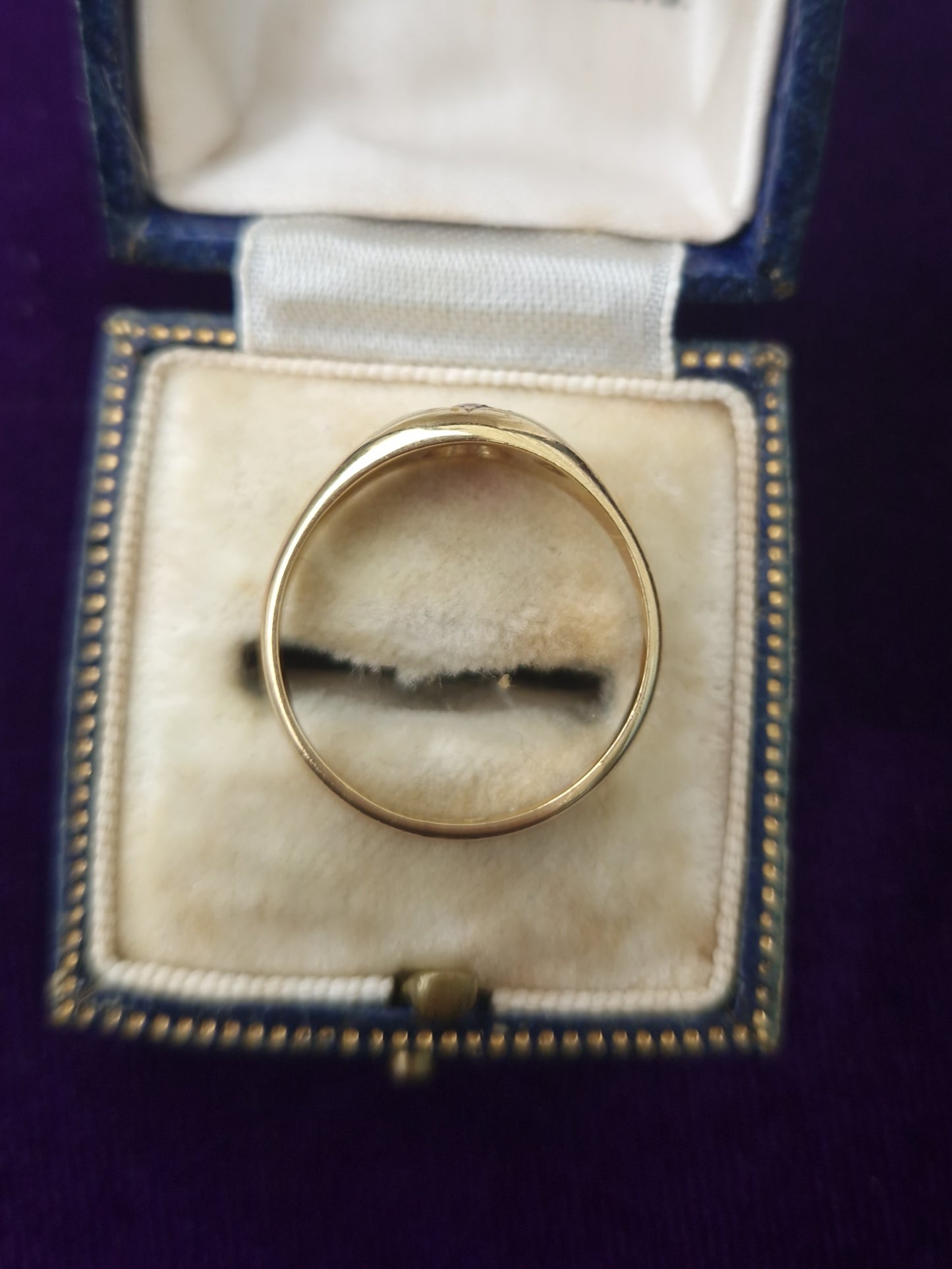 Antique 1913 Ruby 18ct Gold Gypsy Ring