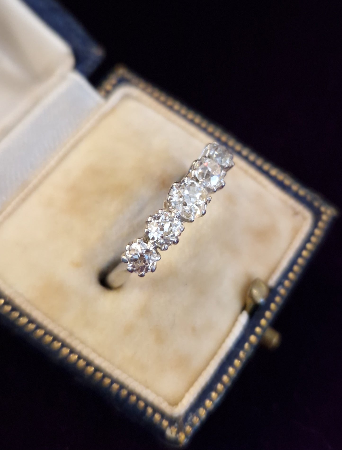 Antique Victorian 1.26ct Diamond Platinum Ring