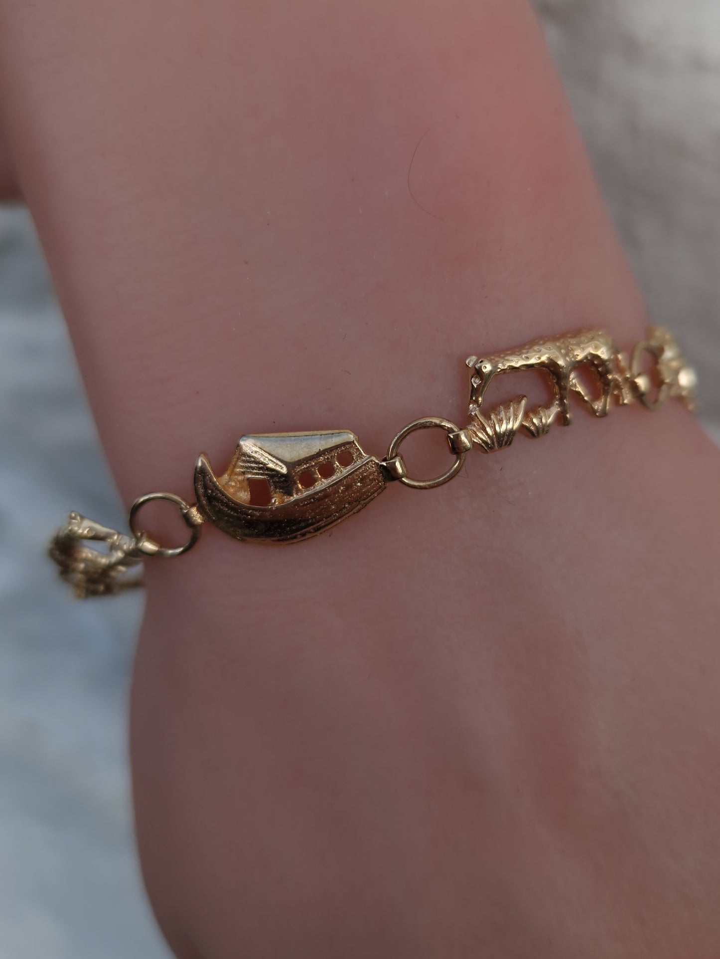 Vintage Noah's Arc Bracelet 9ct Gold
