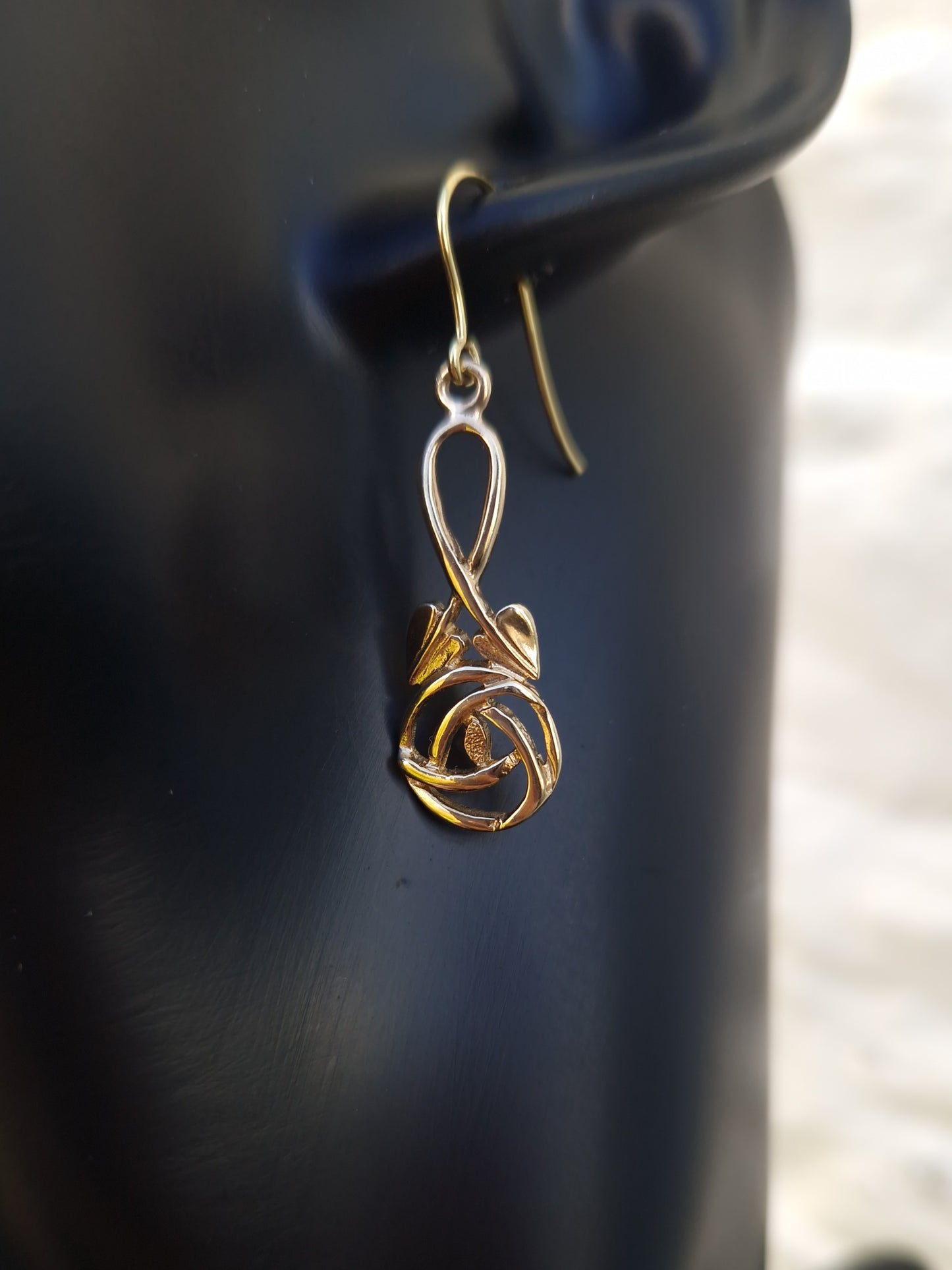 Vintage Art Nouveau Style 9ct Gold Earrings
