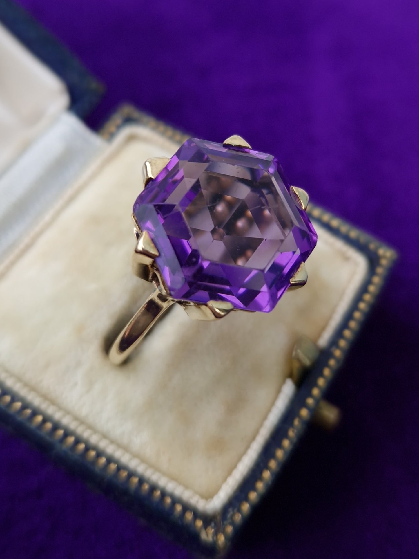 Vintage Amethyst 9ct Gold Cocktail Ring