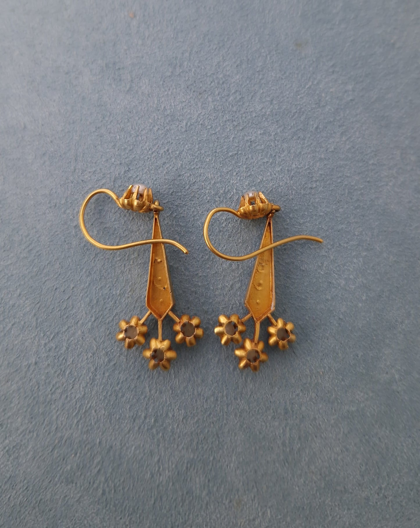 Antique Victorian Pearl Drop 18ct Gold Earrings