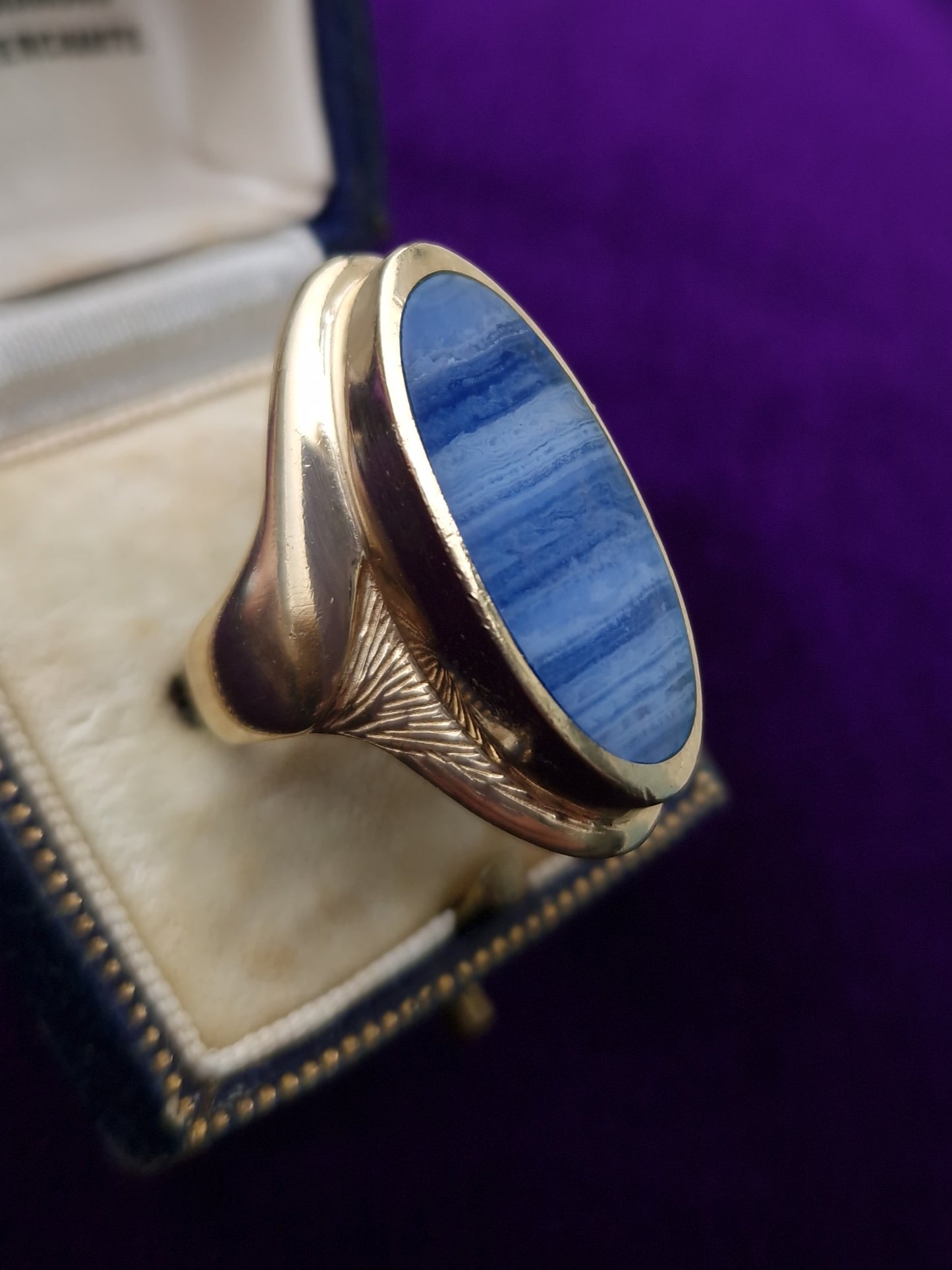 Vintage Blue Lace Agate 9ct Gold Statement Ring