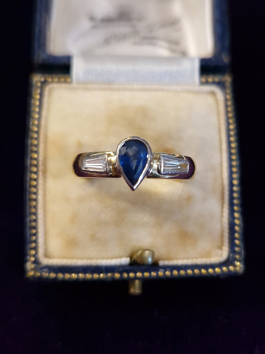 Vintage Sapphire Diamond Ring 18ct Gold