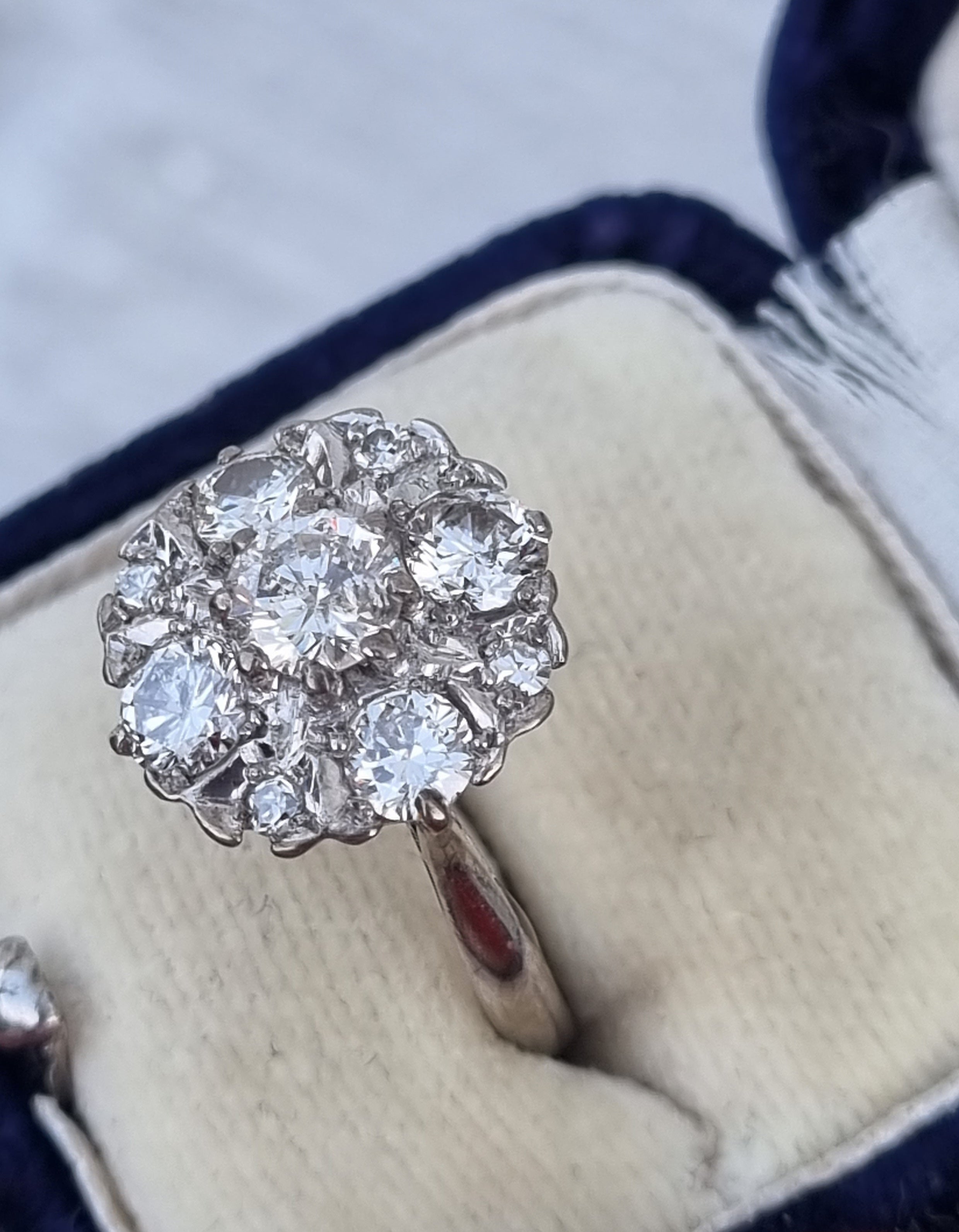 Antique diamond sale cluster ring