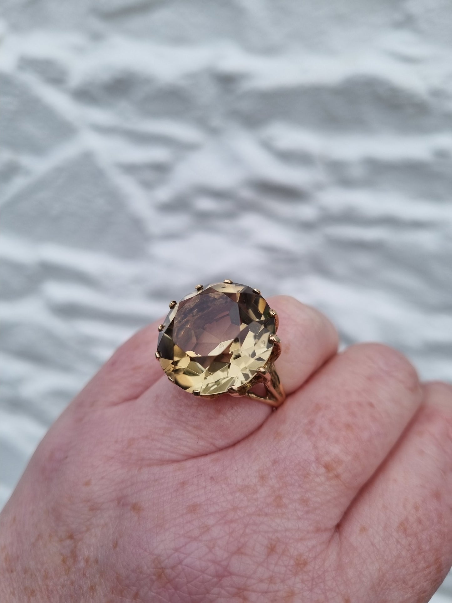 Vintage Citrine Cocktail 9ct Gold Ring